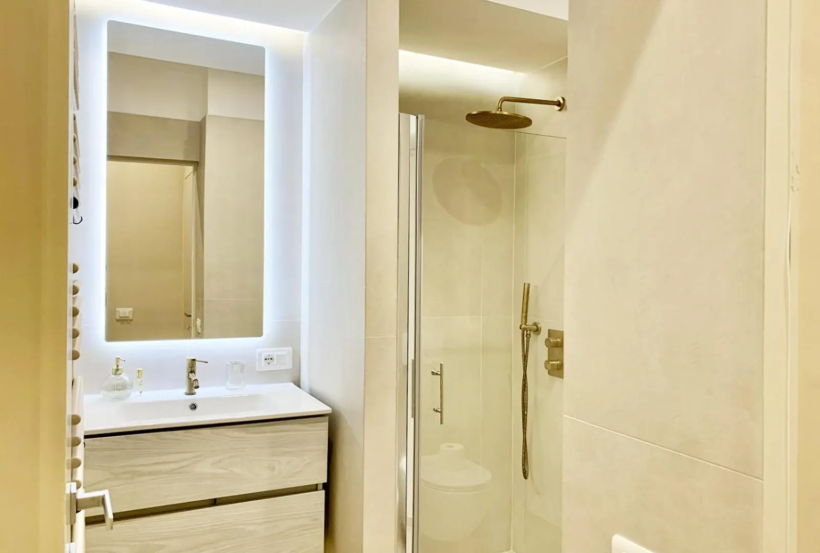 Ferienwohnung Dalitourism - Nazionale Charme Rom 0*,  Italien