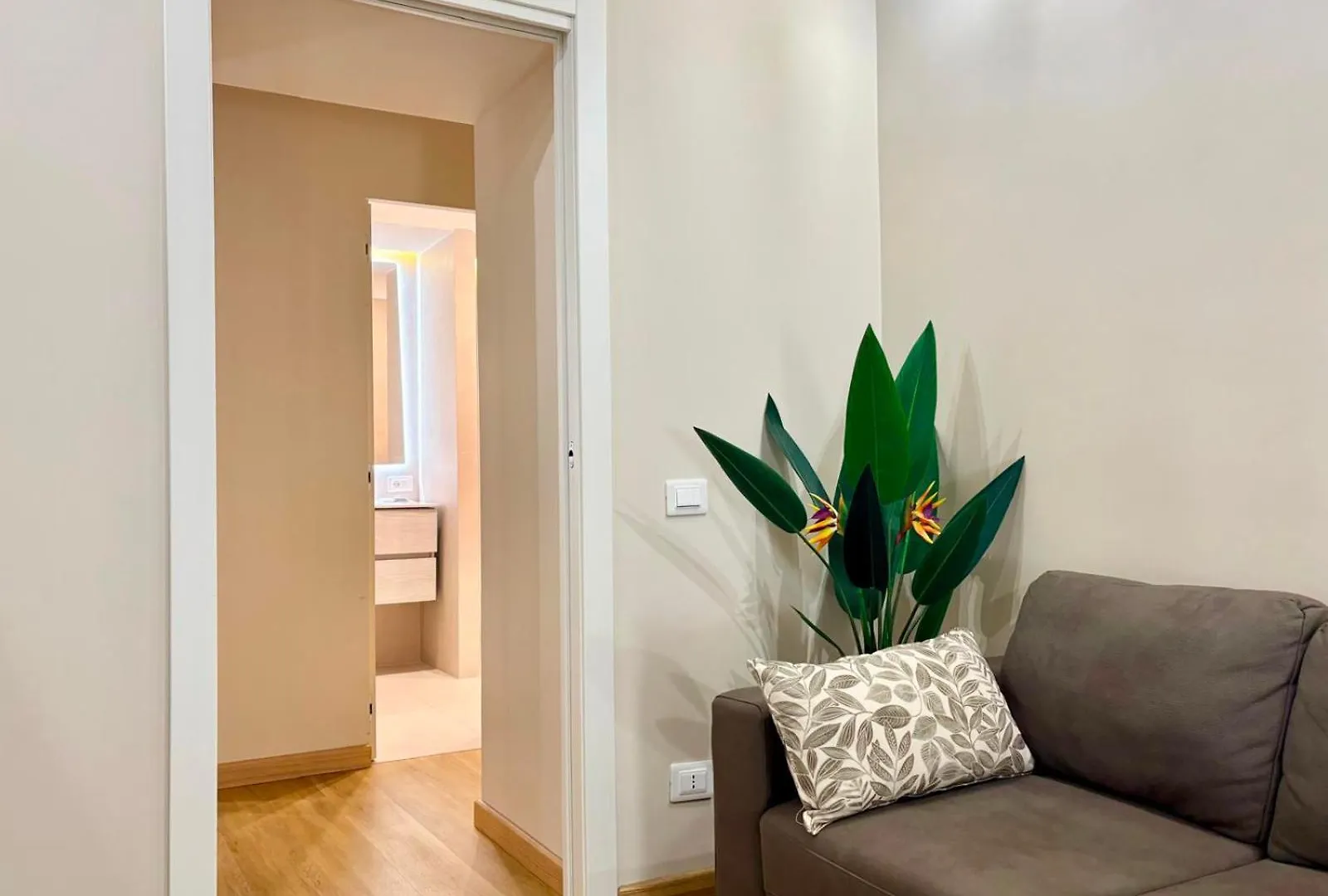 Apartment Ferienwohnung Dalitourism - Nazionale Charme Rom